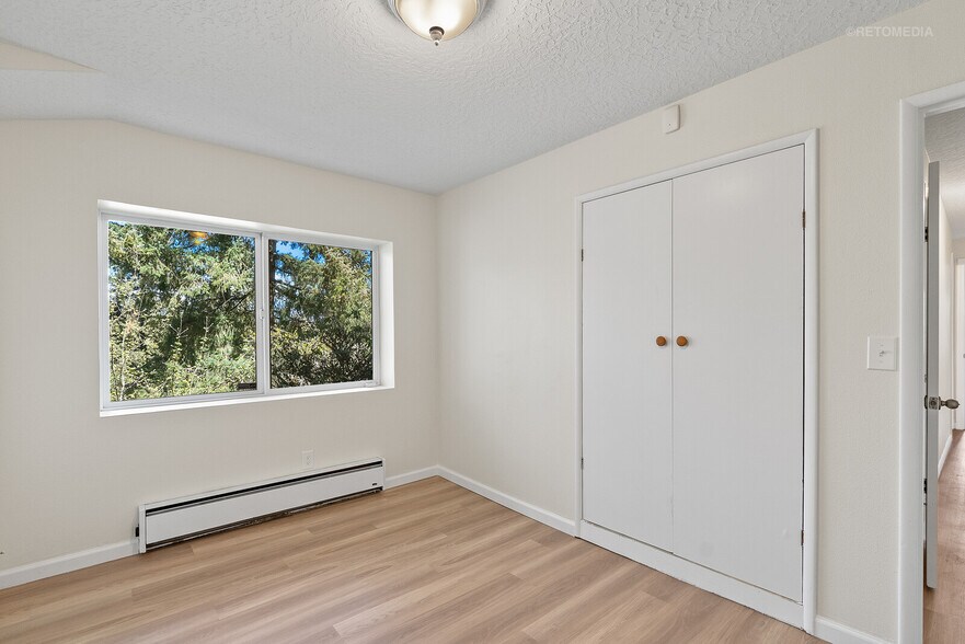 More Photos Of 3020-3024 SW 12th Ave, Portland Apartments For Sale