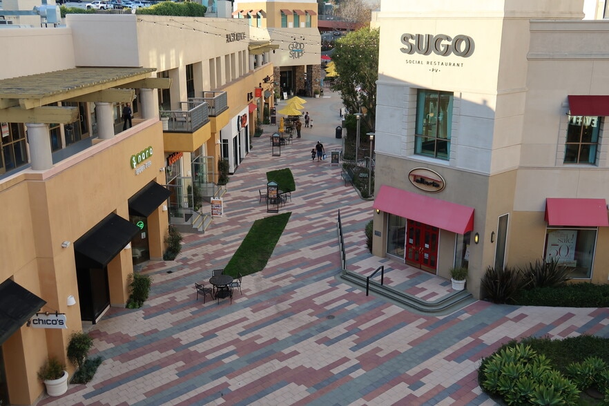 More Photos Of 520-550 Deep Valley Dr, Rolling Hills Estates Unknown For Lease