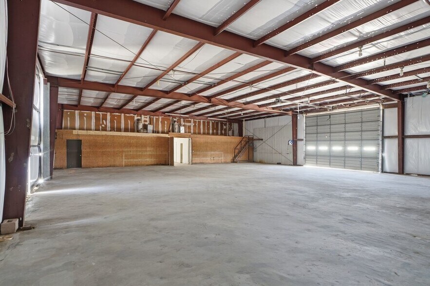 More Photos Of 31520 S 4210 Rd, Inola Industrial For Lease