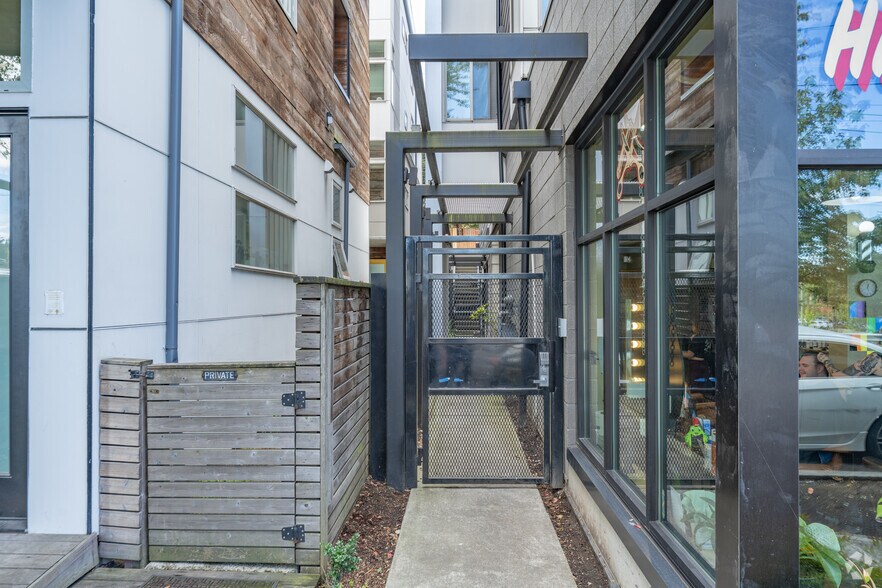 More Photos Of 4525 Rainier Ave S, Seattle Apartments For Lease