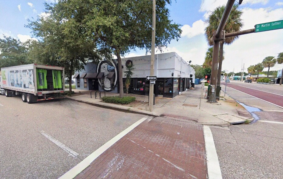 More Photos Of 900 1st Ave N, Saint Petersburg General Retail For Sale