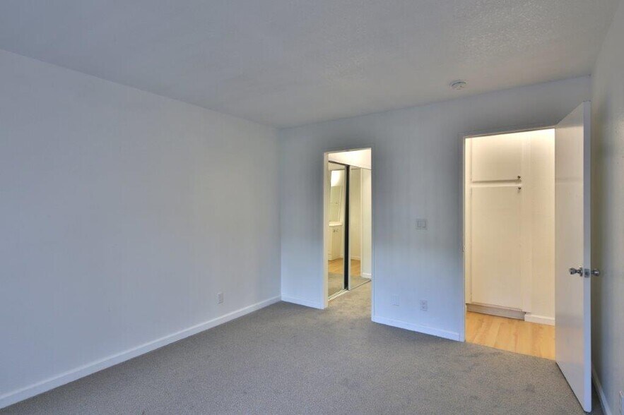 More Photos Of 6952 Westpark Pl, Westminster Apartments For Sale