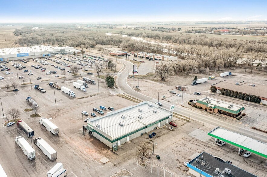 More Photos Of 201 E Leota St, North Platte Unknown For Lease