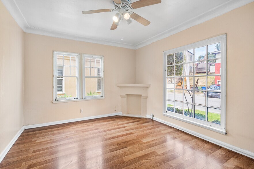 More Photos Of 1836 Lansdowne Ave, Los Angeles Multifamily For Sale