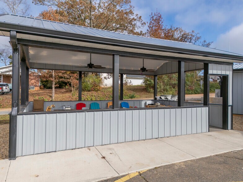 More Photos Of Intersection of NC 9 & 108 hwy, Mill Spring Freestanding For Sale