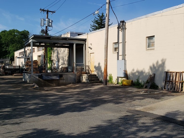 More Photos Of 14 Doty Rd, Haskell Manufacturing For Lease