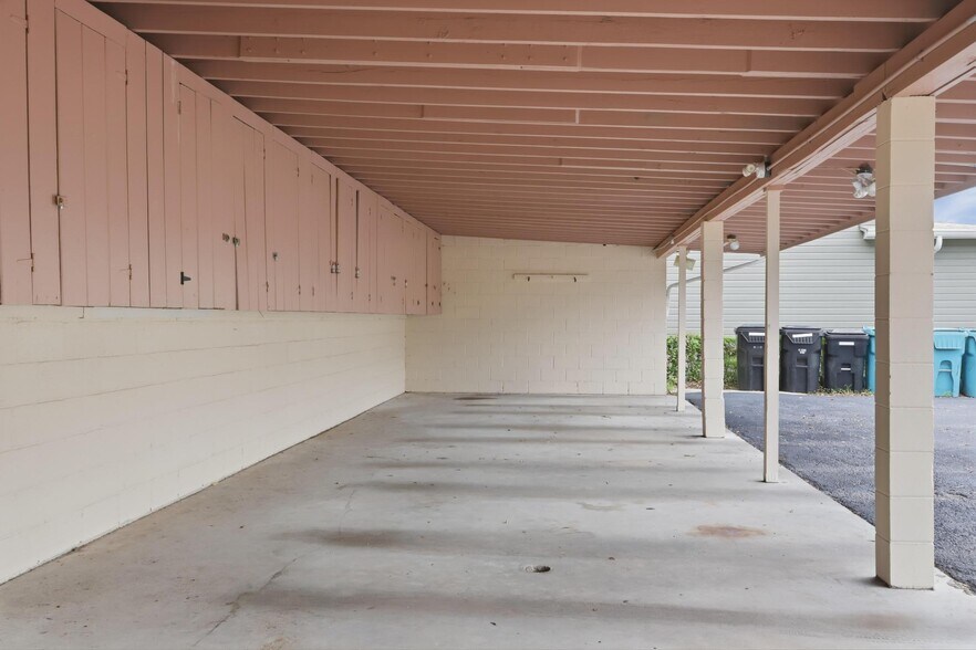 More Photos Of 642 Harwood St, Orlando Apartments For Sale