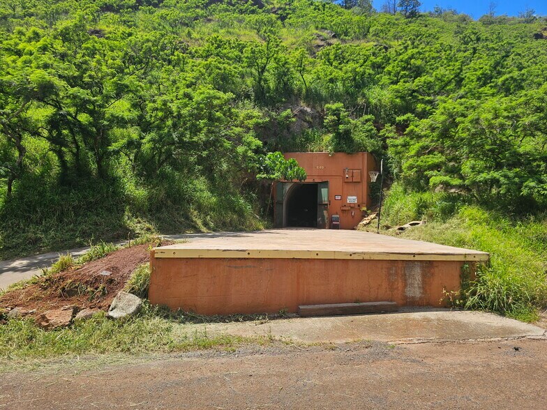 More Photos Of 94-990 Pakela St, Waipahu Self Storage For Sale