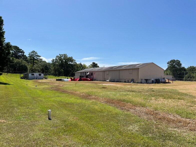 More Photos Of 5500 US-80, Jackson Manufacturing For Sale