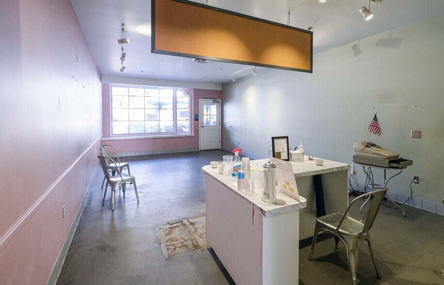 More Photos Of 1187 Coast Village Rd, Santa Barbara Restaurant For Lease