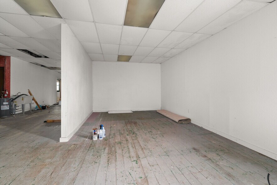 More Photos Of 614 NW Folsom St, Chehalis Office Residential For Sale