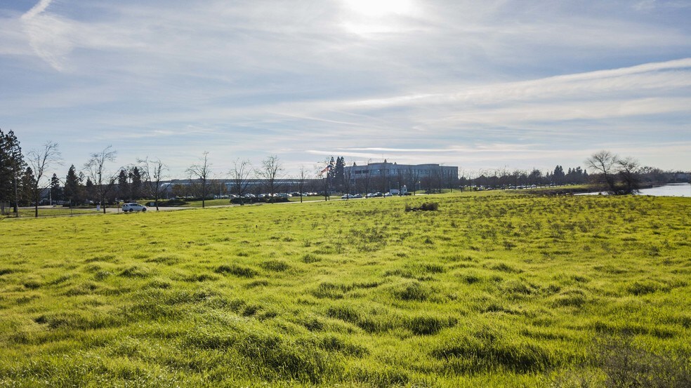 More Photos Of 3760 Industrial Blvd, West Sacramento Land For Sale