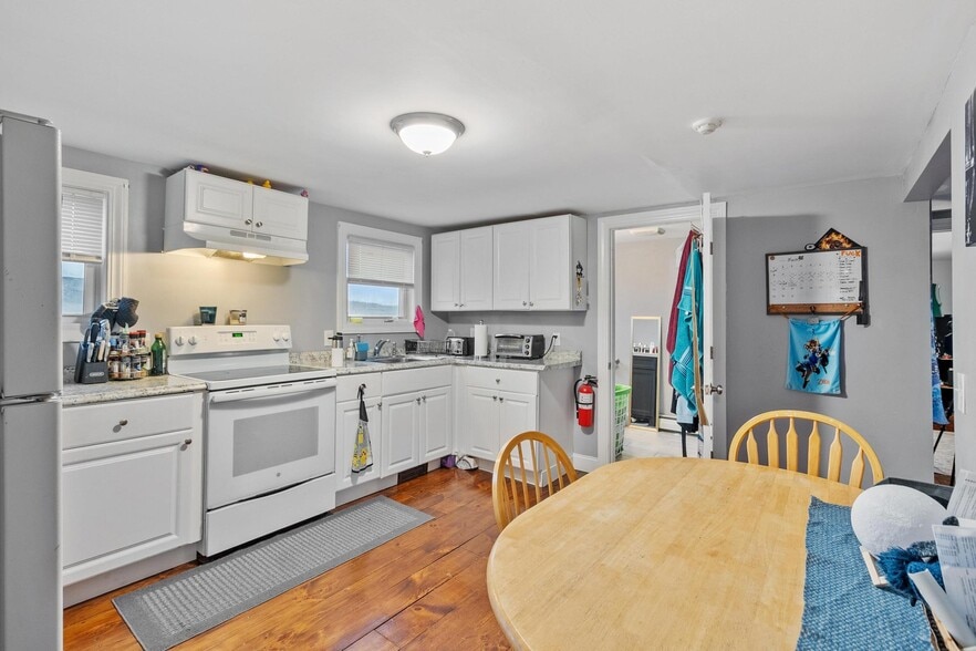 More Photos Of 22 Goddard St, Southbridge Apartments For Sale
