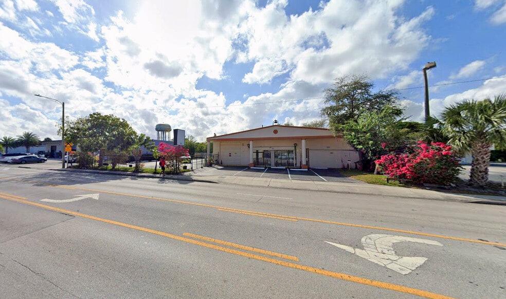 More Photos Of 727 N Andrews Ave, Fort Lauderdale Manufacturing For Sale