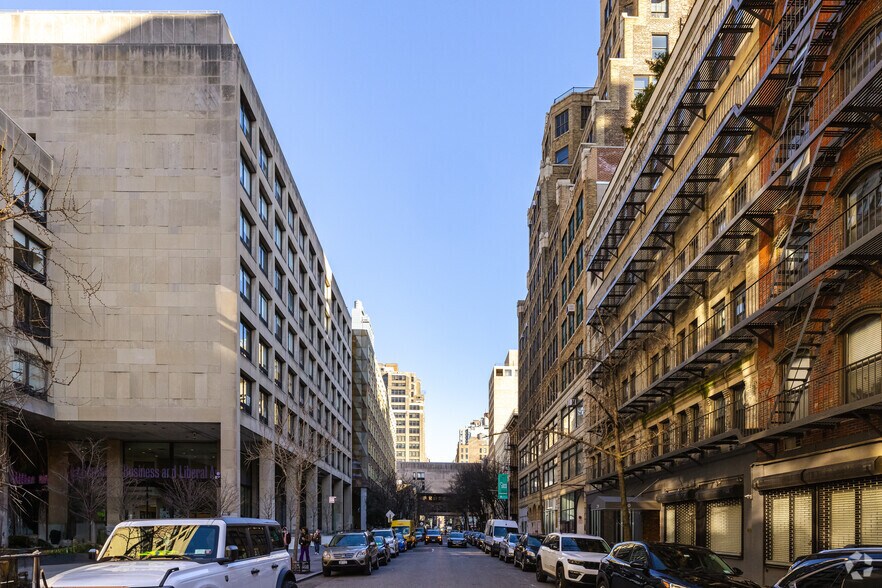 More Photos Of 242 W 27th St, New York Office For Sale