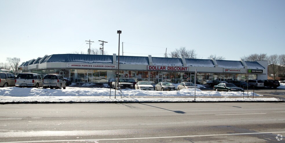 More Photos Of 8329-8349 W Appleton Ave, Milwaukee Unknown For Lease