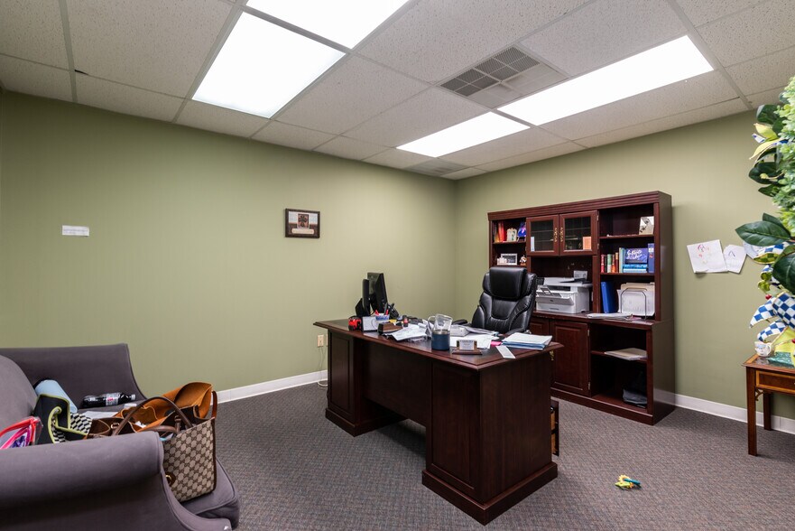 More Photos Of 5211 Union Rd., Gastonia Warehouse For Sale