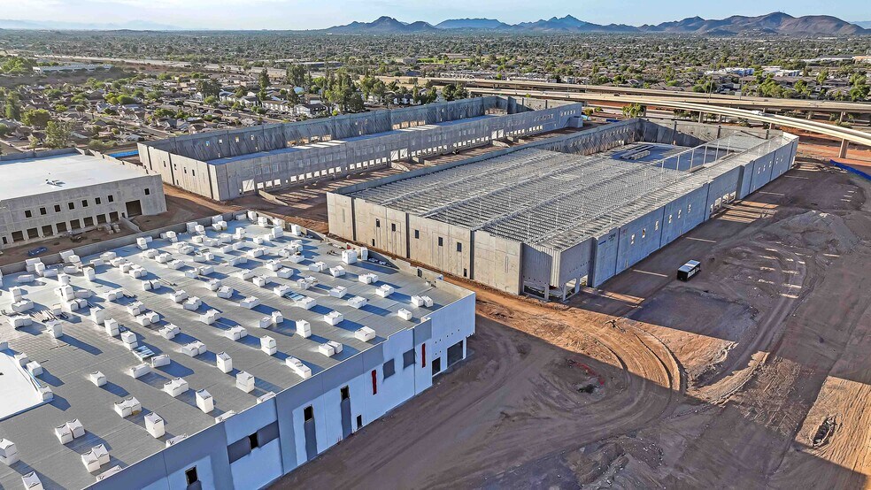 More Photos Of 2402 Beardsley Rd, Phoenix Unknown For Lease
