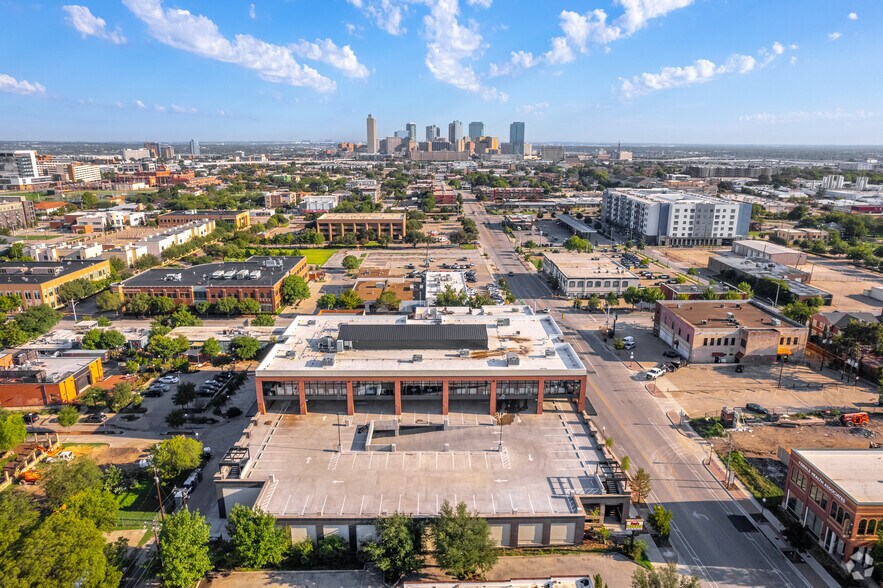 More Photos Of 701 W Magnolia Ave, Fort Worth Unknown For Lease