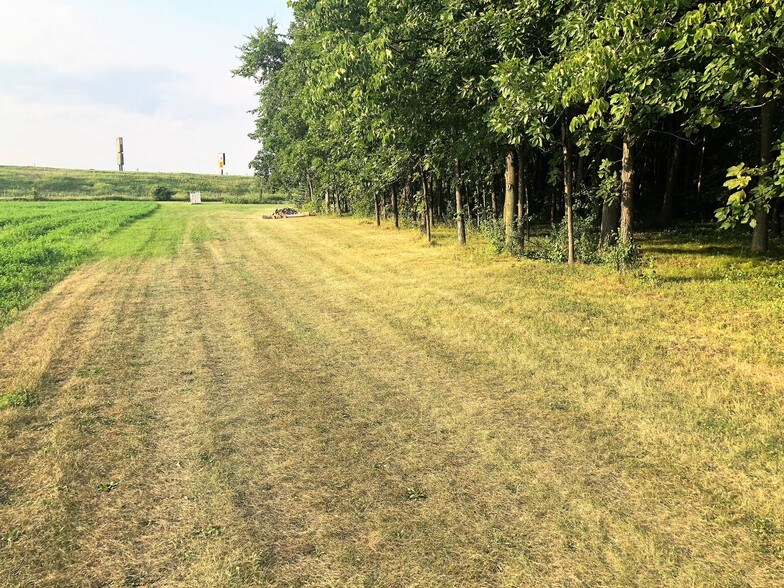 More Photos Of Plank Rd @ Lake Park Rd., Appleton Land For Sale