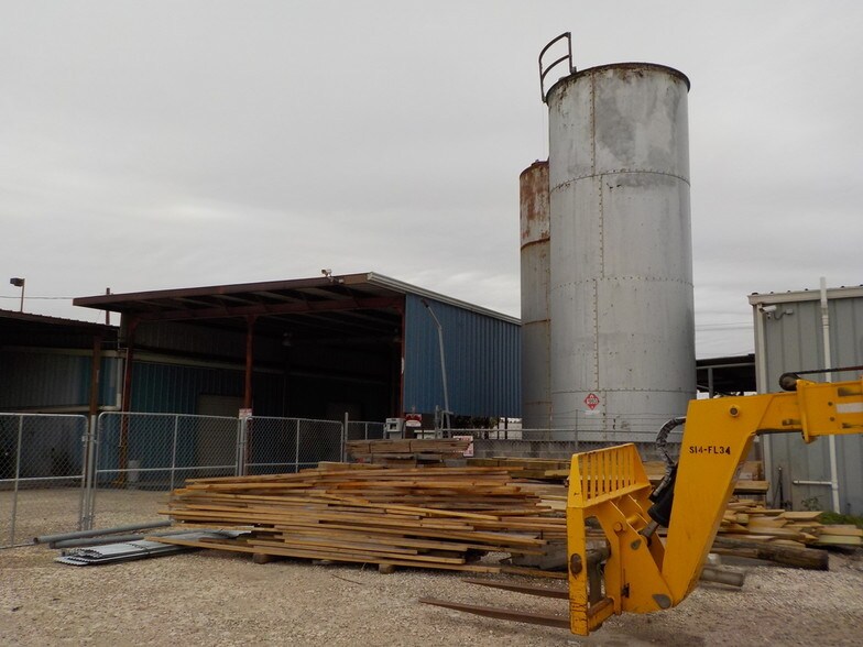 More Photos Of 2625 W Spur 54, Harlingen Storefront Retail Office For Sale