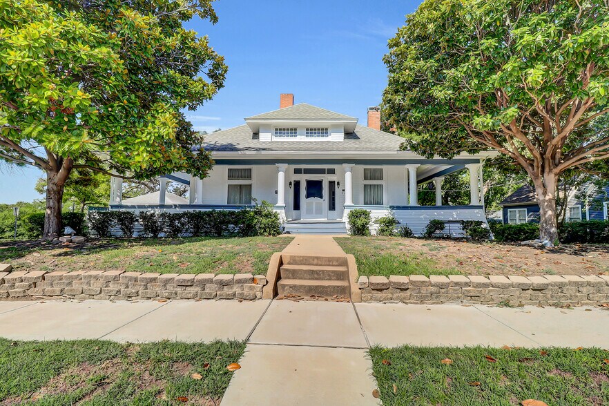 Primary Photo Of 312 S Tennessee St, McKinney Office For Lease