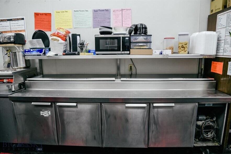 More Photos Of 112 N Washington St, Dillon Restaurant For Sale