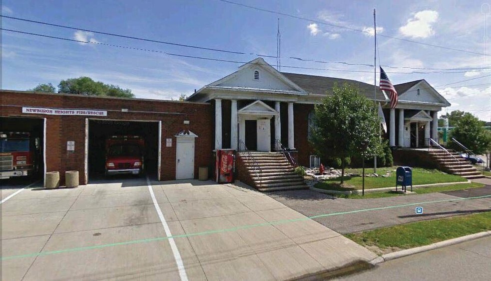 Primary Photo Of 4071 E 49th St, Newburgh Heights Police Fire Station For Sale