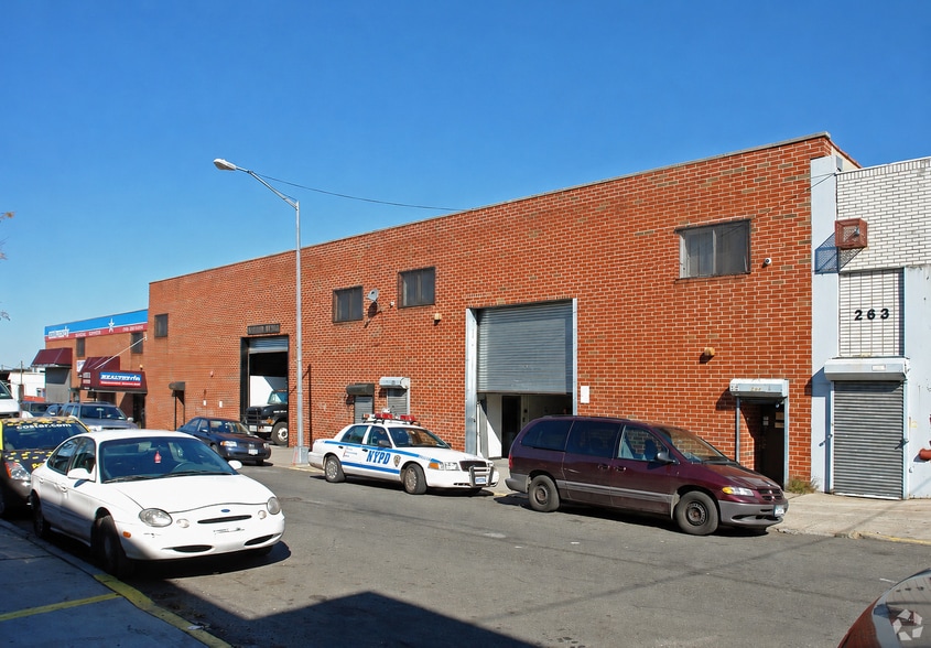 Primary Photo Of 253 48th St, Brooklyn Manufacturing For Lease