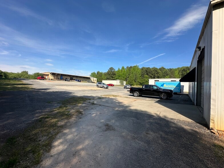More Photos Of 4377 Dallas Cherryville Hwy, Bessemer City Industrial For Lease