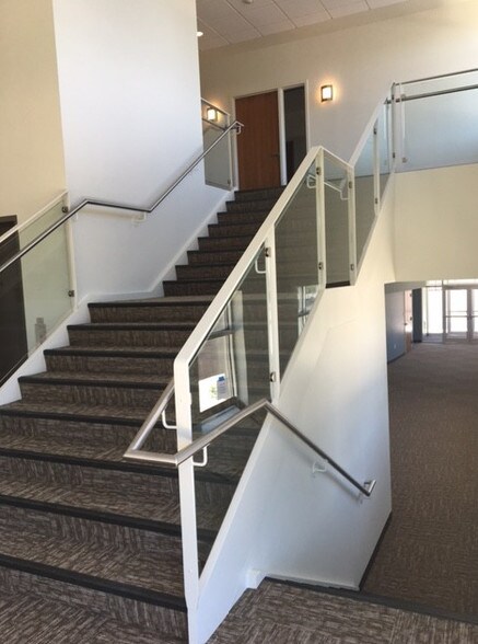 More Photos Of 661 Centre St, Brockton Medical For Sale