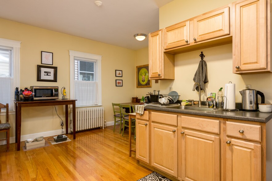 More Photos Of 31 Tremont St, Cambridge Apartments For Sale