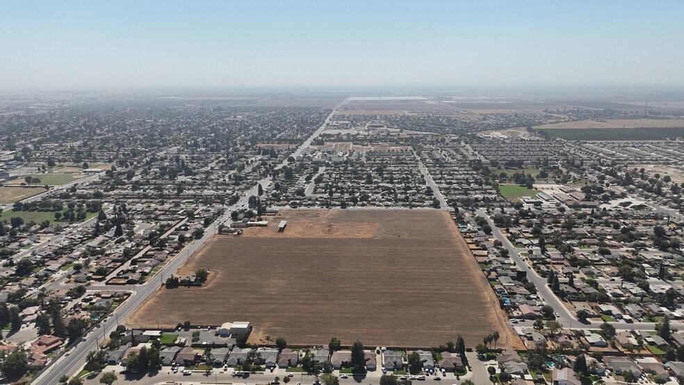 More Photos Of 789 N West St, Tulare Land For Sale