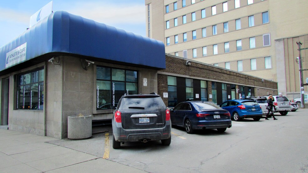 More Photos Of 100-110 James St S, Hamilton Office For Lease