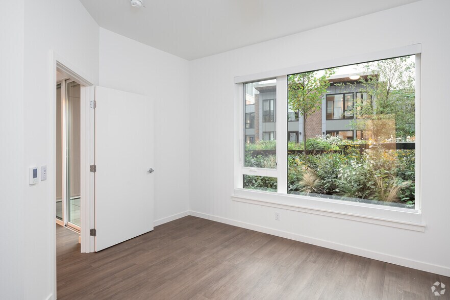 More Photos Of 2309 S Jackson St, Seattle Apartments For Lease