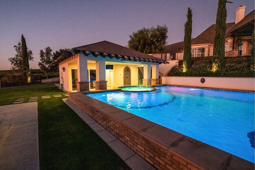 More Photos Of 16073 Highway 65, Bakersfield Winery Vineyard For Sale