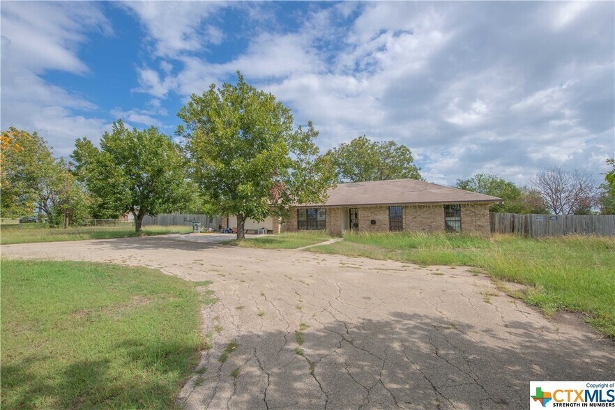 More Photos Of 4806 Clear Creek Rd, Killeen Office For Sale