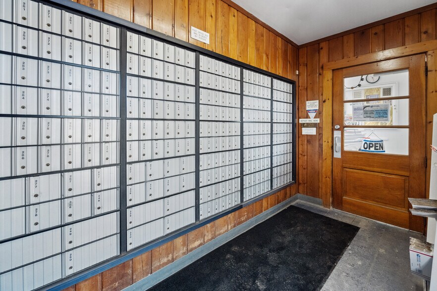 More Photos Of 5346 Canal St, Durhamville Storefront Retail Residential For Sale