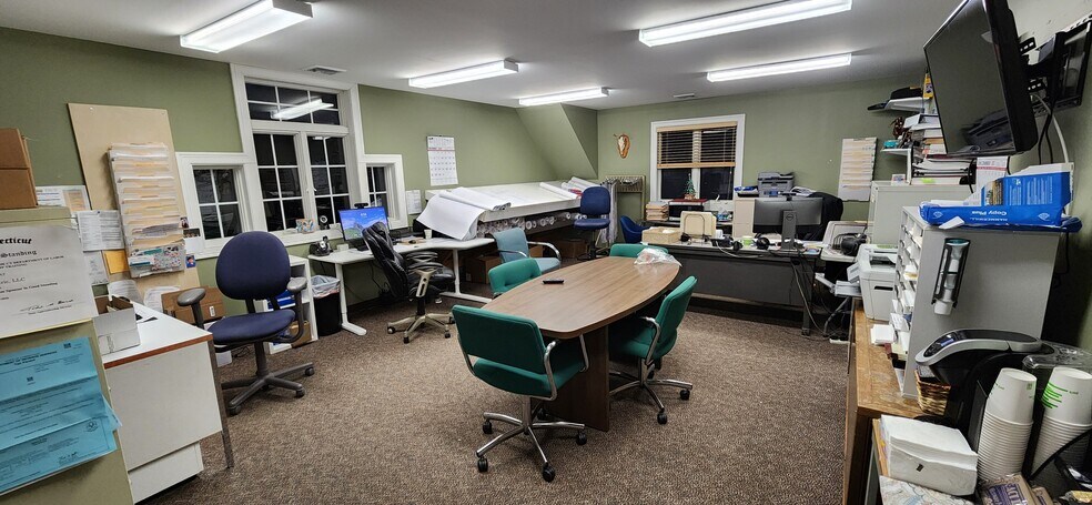 More Photos Of 24 Straitsville Rd, Prospect Showroom For Sale