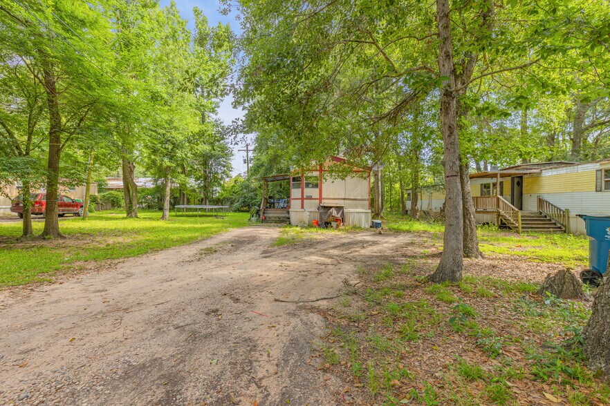 More Photos Of , Splendora Specialty For Sale