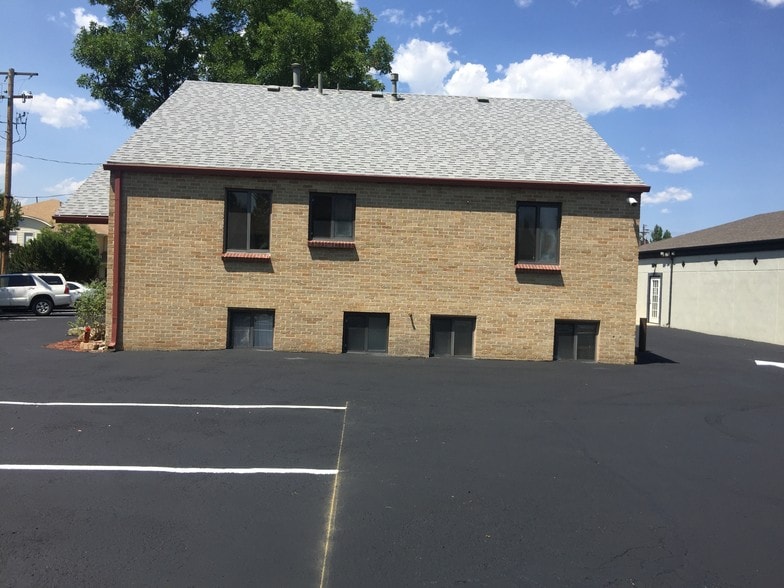 More Photos Of 7390 Lowell Blvd, Westminster Office For Lease