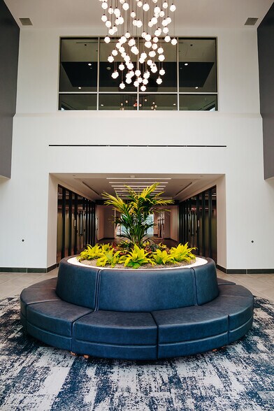 More Photos Of 21212 Northwest Fwy, Cypress Unknown For Lease