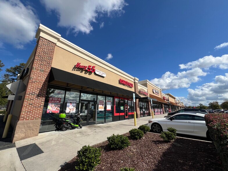 More Photos Of 2800 Gillespie St, Fayetteville General Retail For Sale