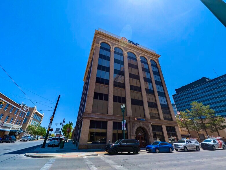 More Photos Of 416 N Stanton St, El Paso Office For Lease
