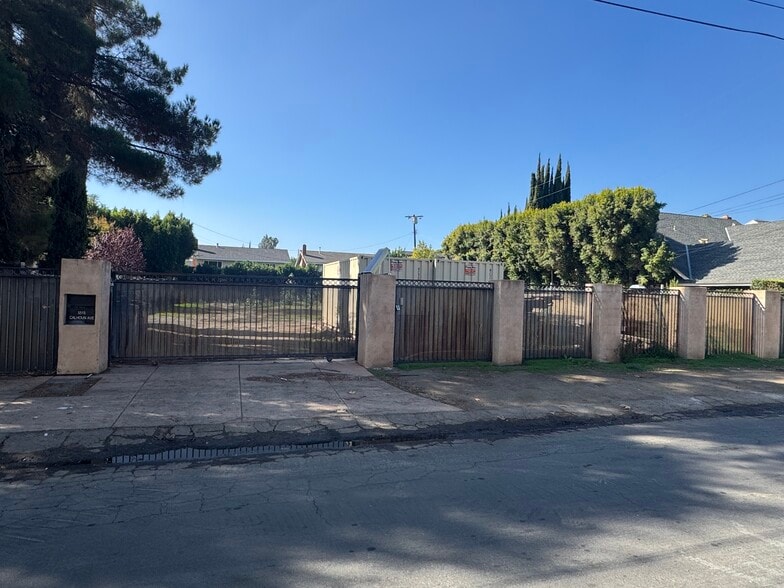 More Photos Of 5511 Calhoun Ave, Sherman Oaks Land For Sale