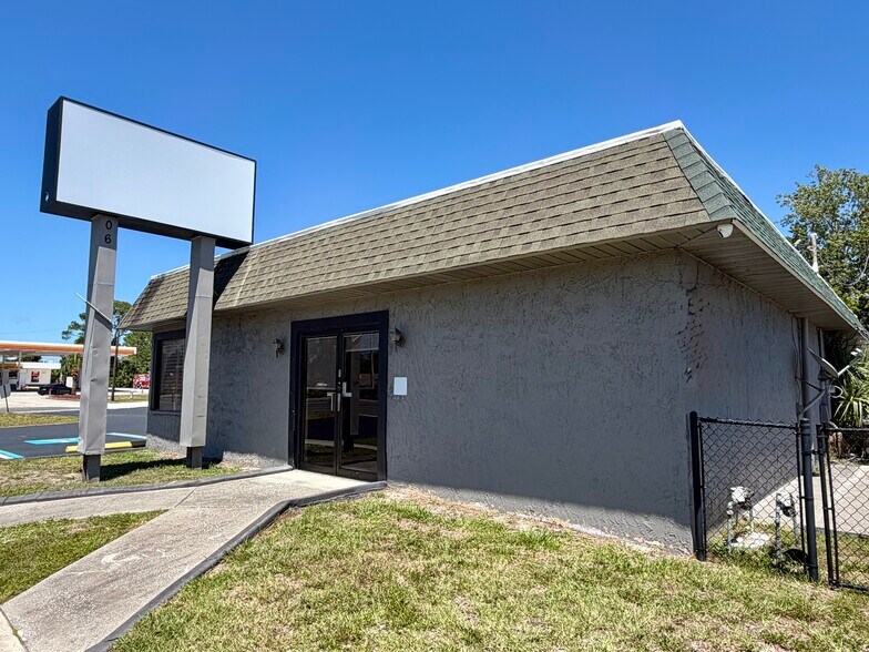 More Photos Of 8106 US Highway 19, Port Richey Office For Sale
