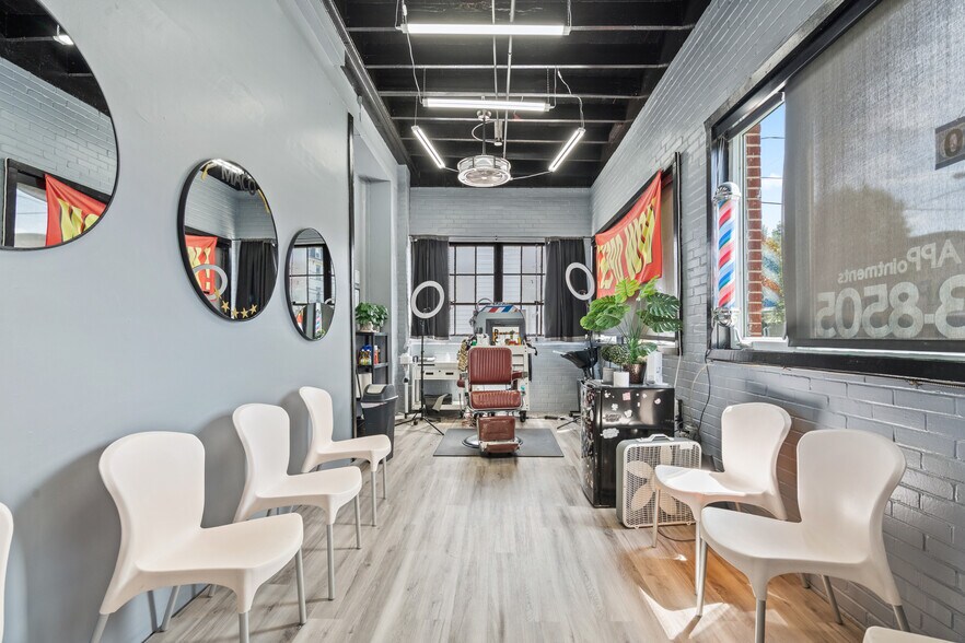 More Photos Of 500 Bridge St, Weissport Restaurant For Sale