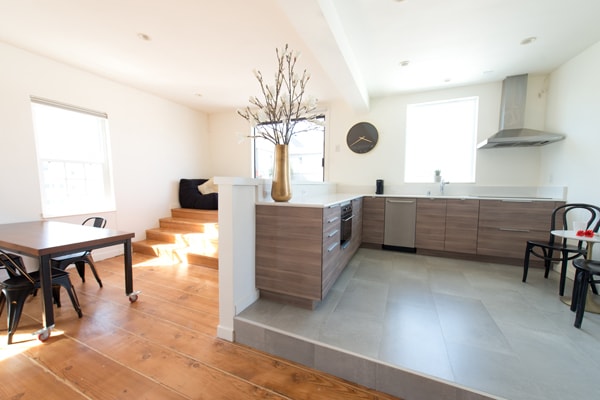 More Photos Of 3178-3180 17th St, San Francisco Loft Creative Space For Lease