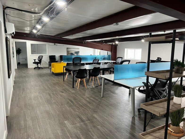 More Photos Of 1657 N State St, Lehi Manufacturing For Sale