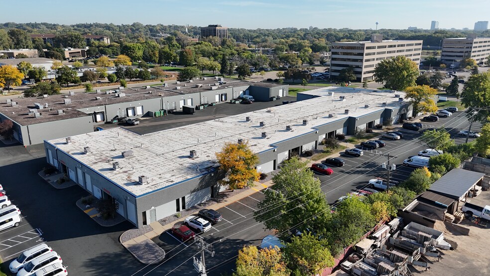 More Photos Of 5201-5227 W 73rd St, Edina Research And Development For Lease